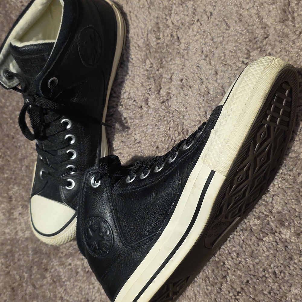 Converse CTAS All Star Street High Black Leather Lifestyle Sneakers Womens 9.5